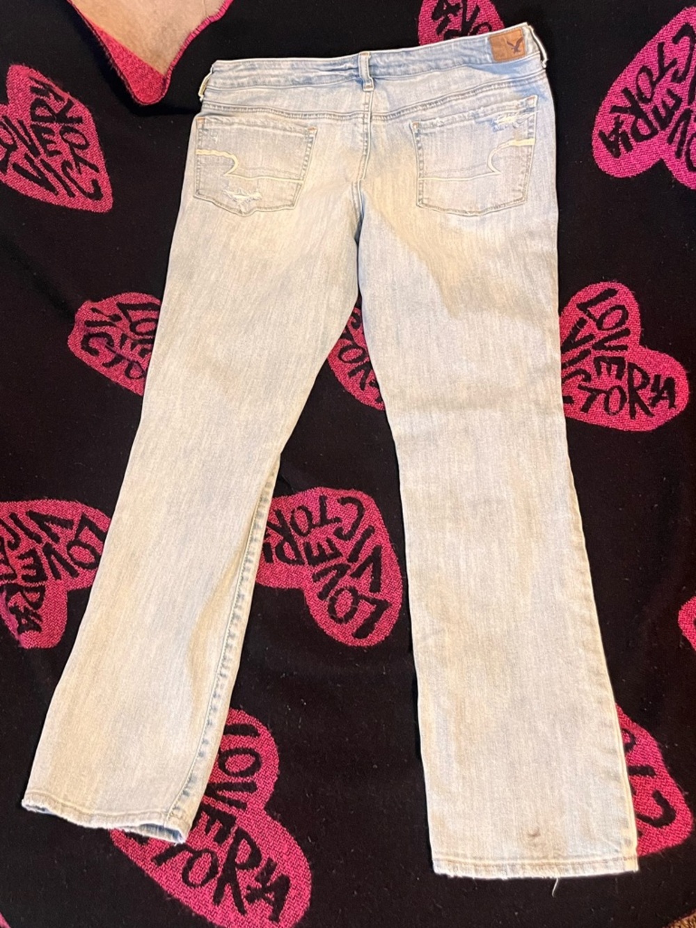 American Eagle Lightwash Distressed Straight leg Jeans - Picture 2 of 5